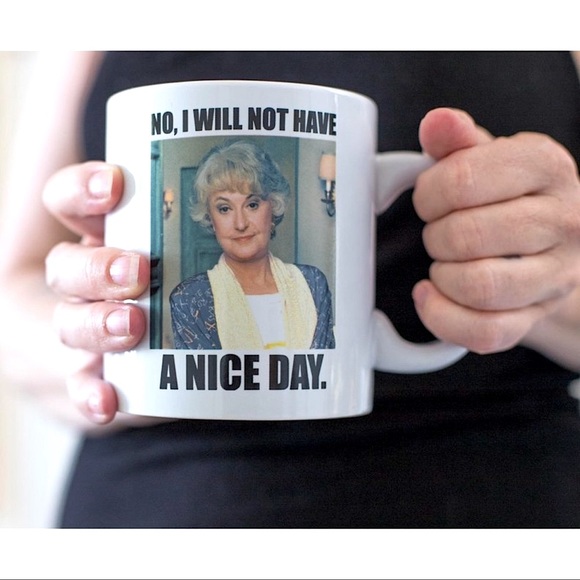 The Golden Girls Dorothy Zbornak 20oz Coffee Mug - Picture 1 of 13